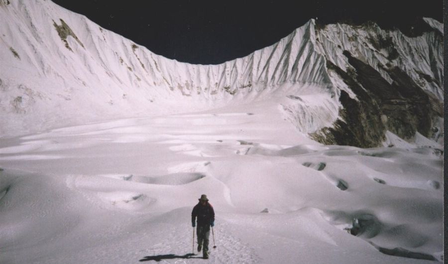 Descending Nare Glacier from Mingbo La