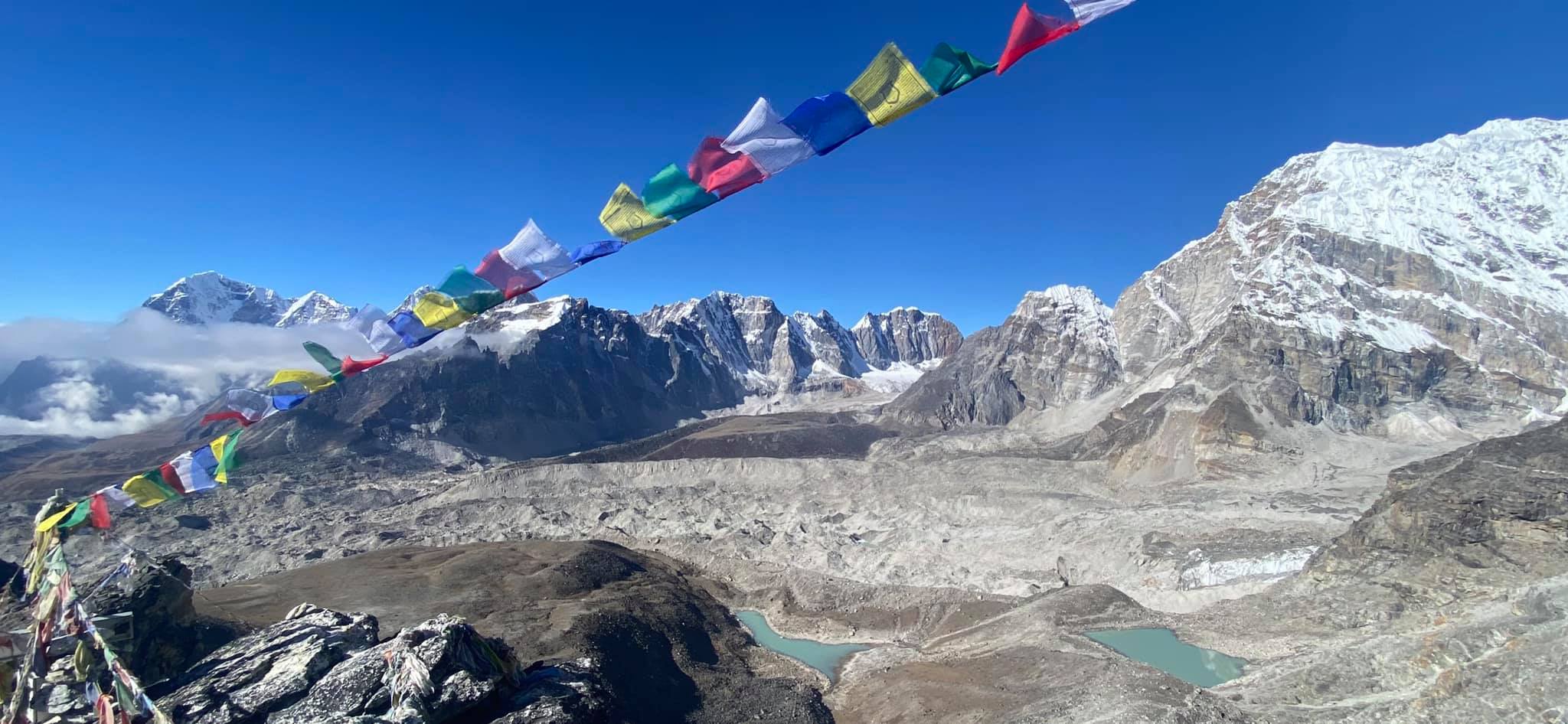 Chumbu ( 6,859m ) from Kallar Pattar