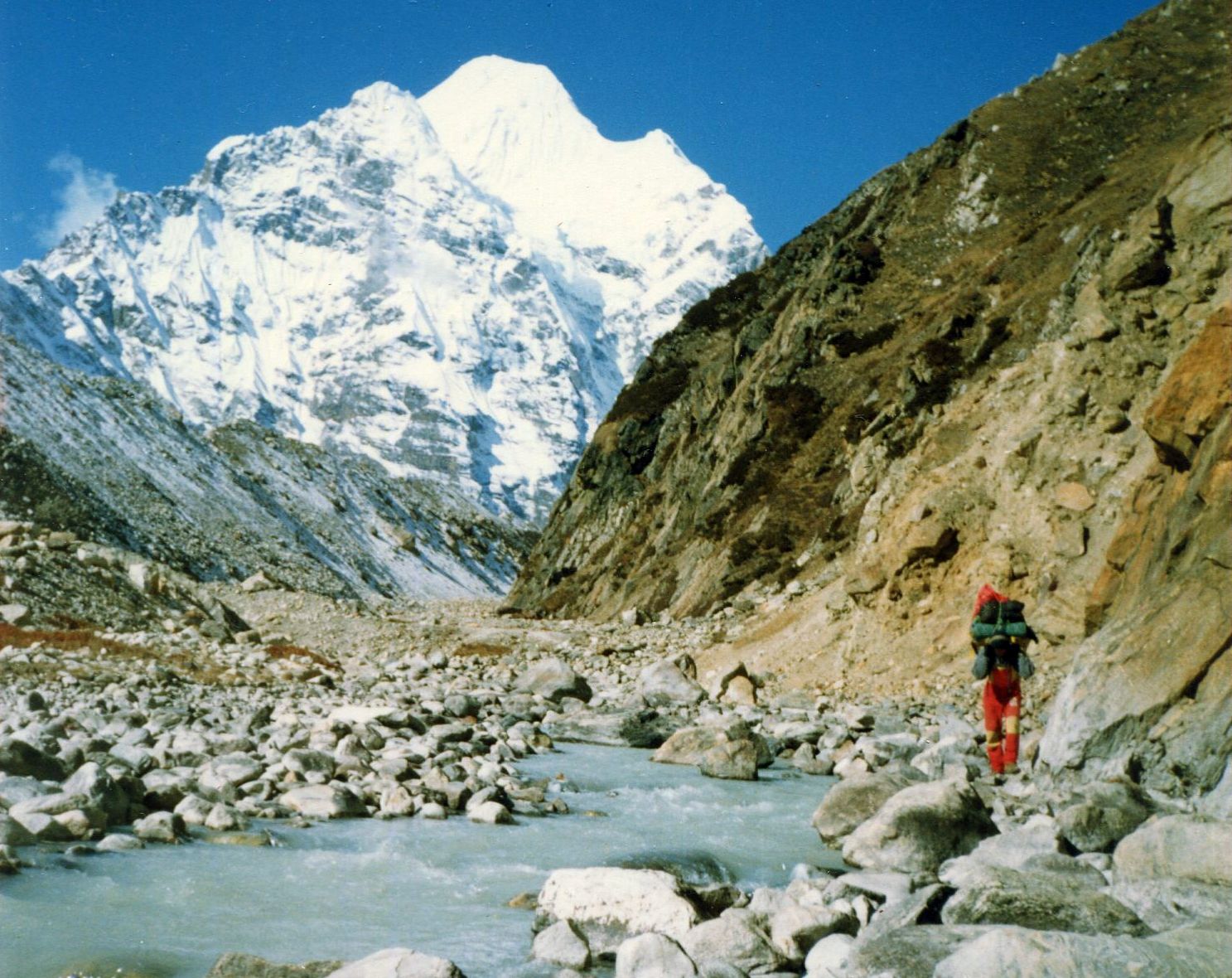 Barun Khola and Peak 6 / Mount Tutse