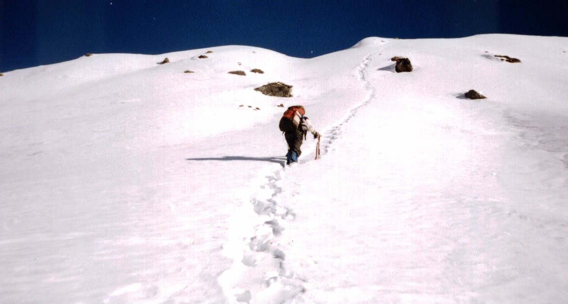 Ascent to Rakshi Peak from Annapurna Sanctuary