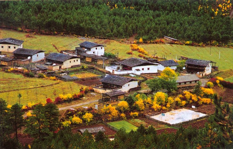 Zhongdian ( Shangri La ) in NW Yunnan of SW China