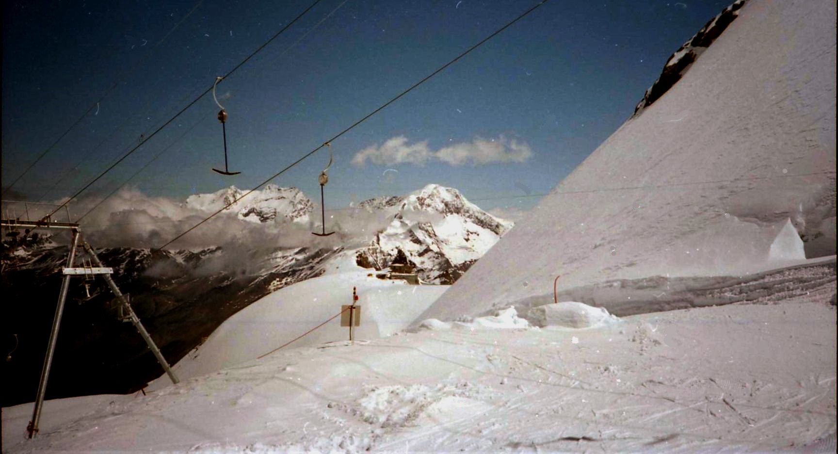 Ski lifts and Allalihorn above Saas Fe