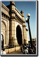 http://www.mumbaihotelstravel.com/ 