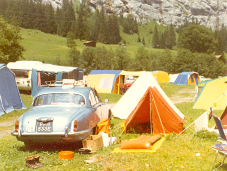 Jaguar 420 in Switzerland