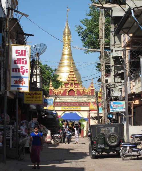 Eindawya Paya in Mandalay in northern Myanmar / Burma