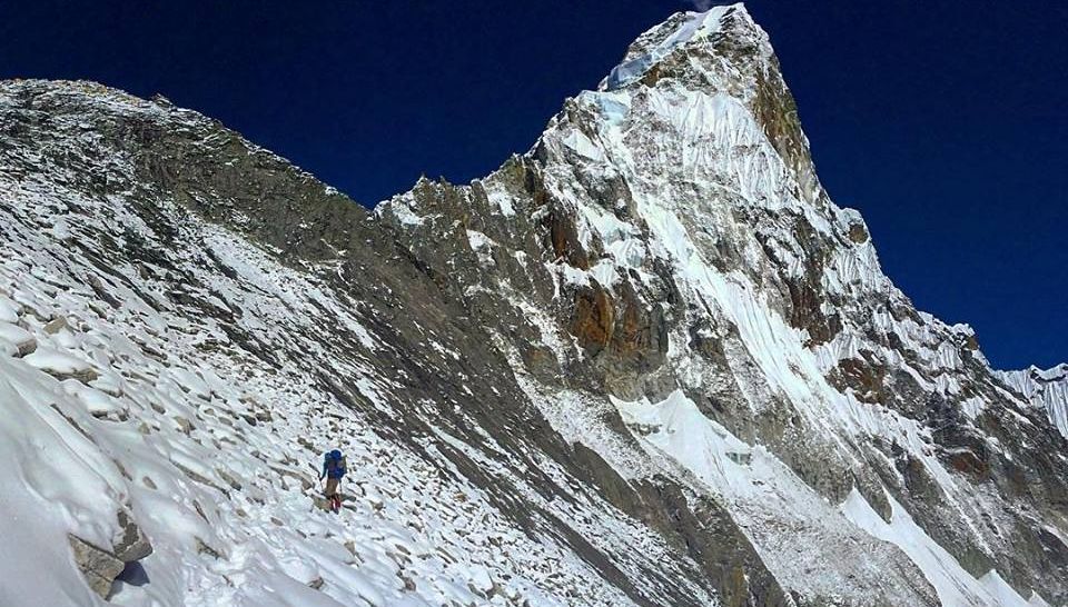 On ascent of Ama Dablam