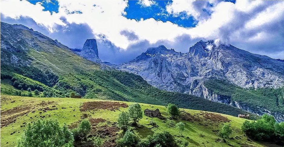 Naranjo de Bulnes in Picos de Europa